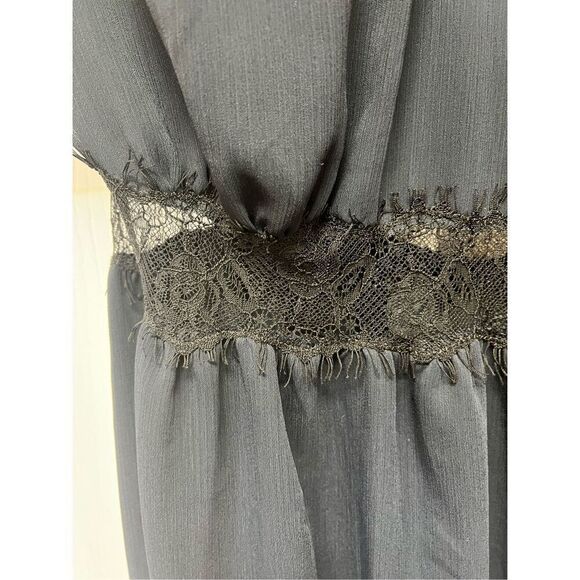 BCBGENERATION Navy Chiffon Black Lace Waist Halter Maxi Dress Gown sz 12 EUC - Picture 4 of 8